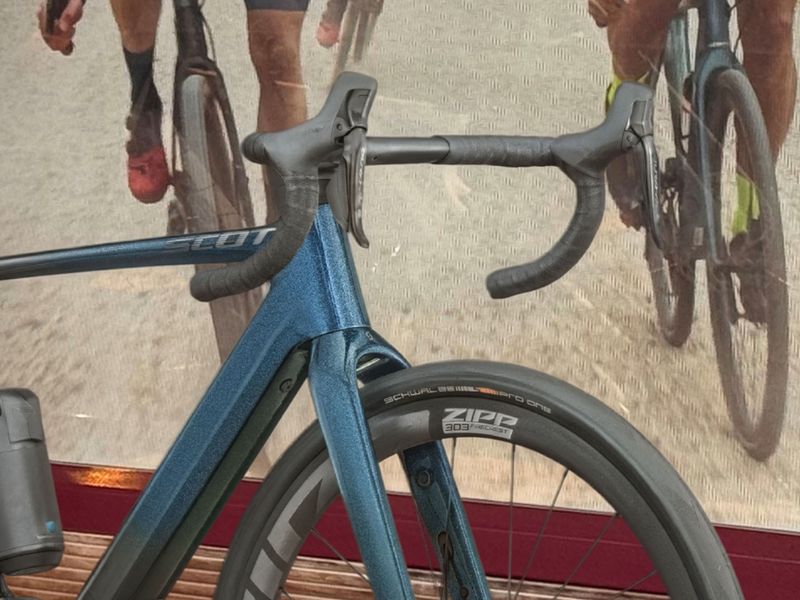 Used Scott Solace eRIDE 10 2023 2023 Road & Gravel, Blue — image 3 of 3