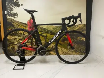 Wilier Cento10 SL SRAM RIVAL AXS 2x12 2024 2024 Road & Gravel usato