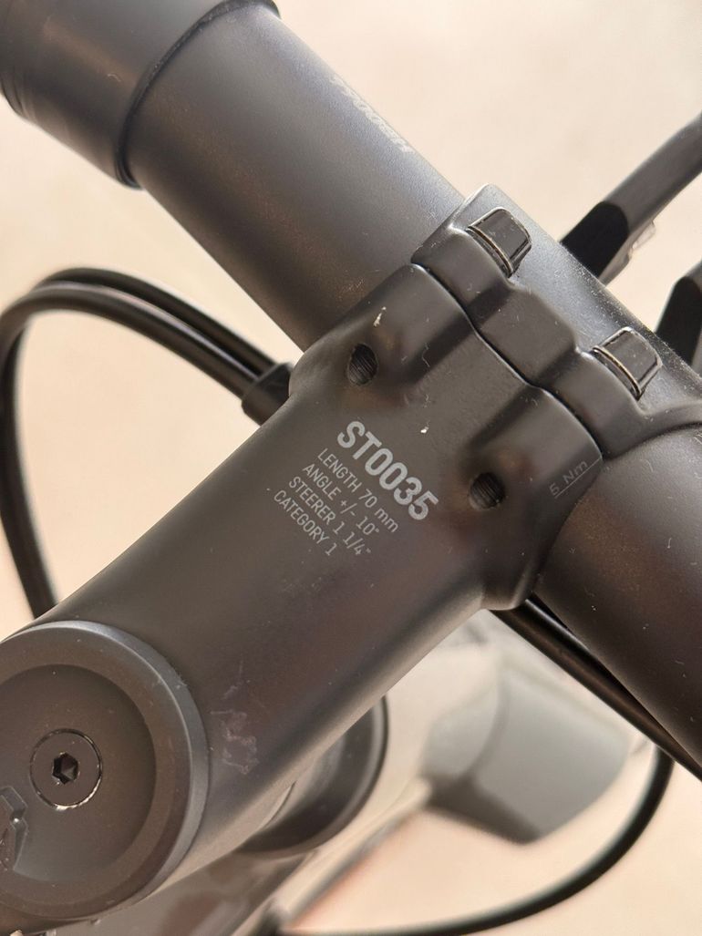 Used Canyon Grizl 7 2023 2023 Road & Gravel, Light Gray — image 14 of 14