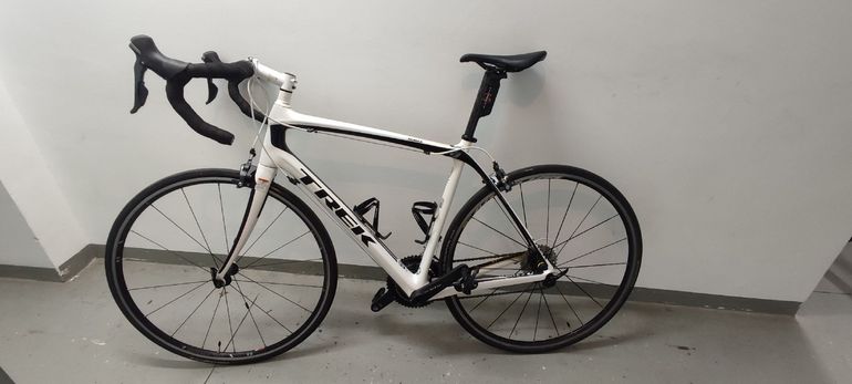 Used Trek Domane 4.7 Compact 2014 2014 Road & Gravel — image 2 of 8