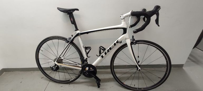Used Trek Domane 4.7 Compact 2014 2014 Road & Gravel — image 1 of 8
