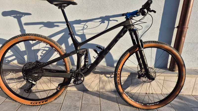 Käytetty Trek Top fuel SRAM X0 2022 Mountainbike — kuva 11 / 12