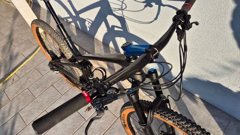 Käytetty Trek Top fuel SRAM X0 2022 Mountainbike — kuva 8 / 12