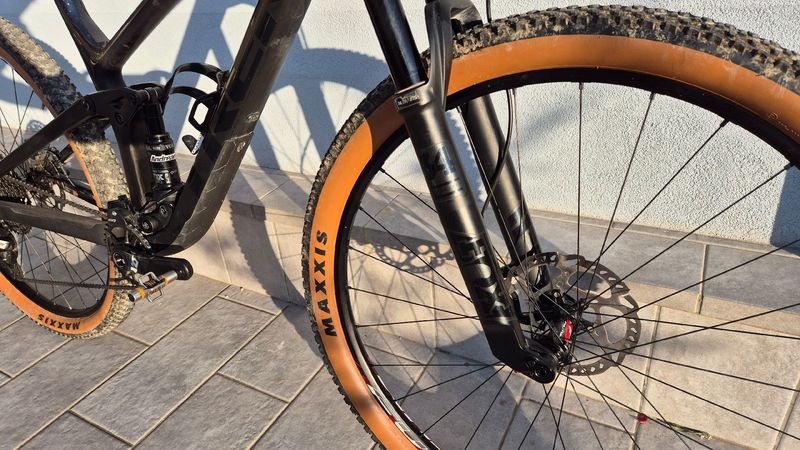 Käytetty Trek Top fuel SRAM X0 2022 Mountainbike — kuva 9 / 12