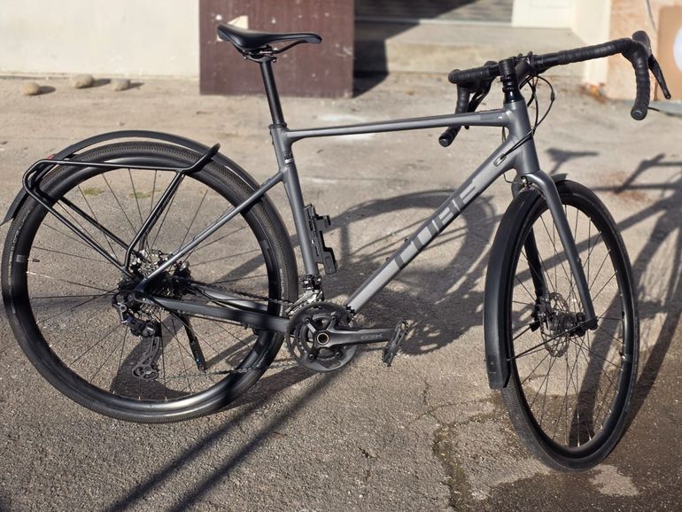 Used CUBE NUROAD RACE FE 2023 2023 Road & Gravel, Light Gray — image 3 of 4