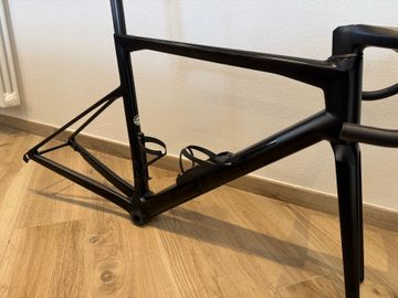 BMC Teammachine SLR01 THREE P2P 2022 Frameset 2022 Road & Gravel usato