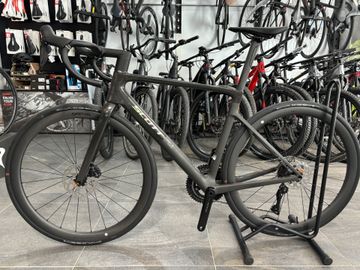 Brugt Scott Addict RC 30 2026 Road & Gravel — billede 2 af 7