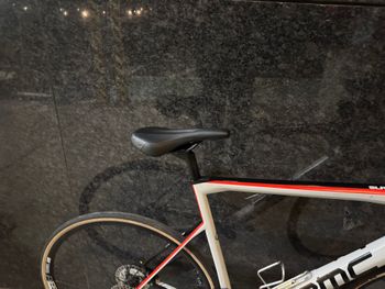Used BMC Teammachine Shimano Ultegra Di2 2019 Road & Gravel, White — image 10 of 12