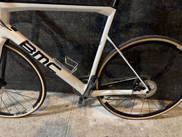 BMC Teammachine Shimano Ultegra Di2 2019 Road & Gravel usato, Bianco — immagine 5 di 12