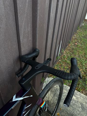 Used Canyon Aeroad CFR MACH874 2025 2025 Road & Gravel, Purple — image 7 of 16