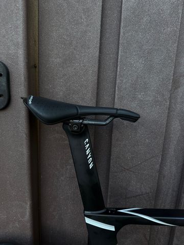 Used Canyon Aeroad CFR MACH874 2025 2025 Road & Gravel, Purple — image 6 of 16