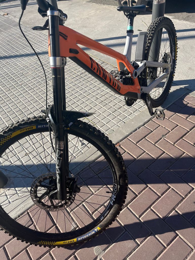 Used Canyon Sender CFR 29 Underdog 2023 2023 Mountainbike, Orange, 29 — image 3 of 10