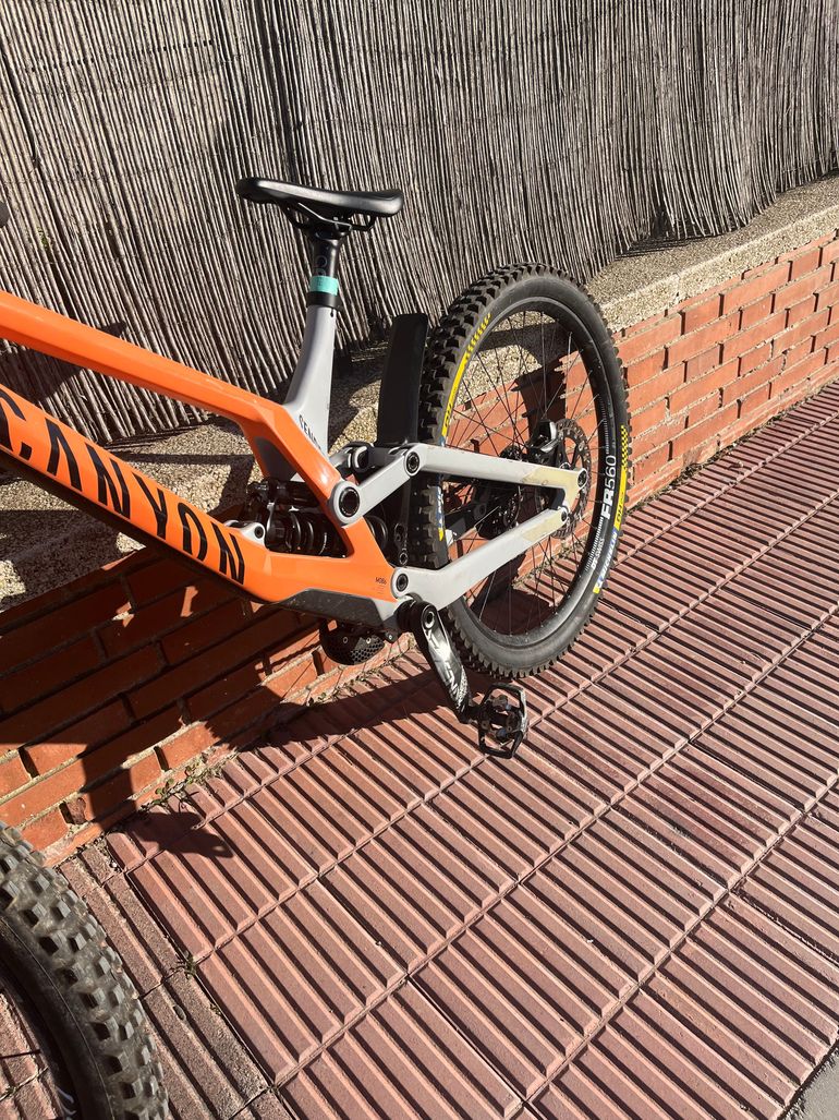 Used Canyon Sender CFR 29 Underdog 2023 2023 Mountainbike, Orange, 29 — image 2 of 10