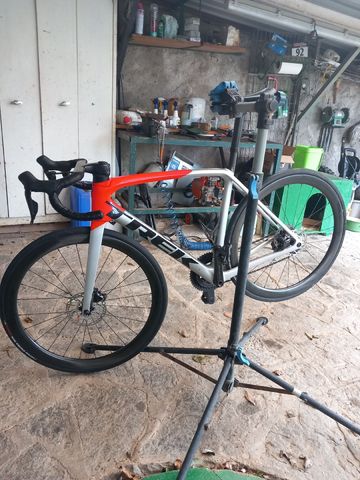 Brugt Trek SLR 6 2024 2024 Road & Gravel — billede 2 af 3