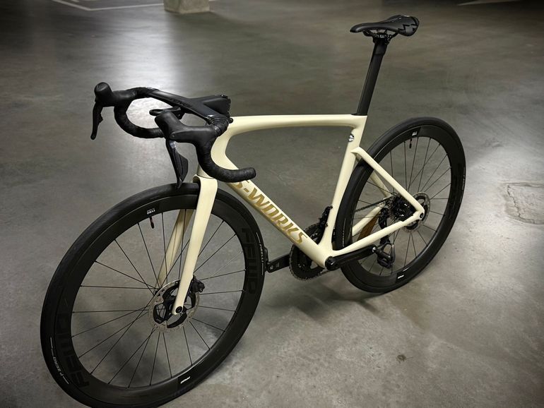 Used Specialized S-works Tarmac SL7 - Ultegra Di2 2022 2022 Road & Gravel — image 3 of 17