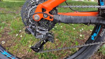 Używany Rocky Mountain Altitude 750 MSL Rally Edition 2015 2015 MTB