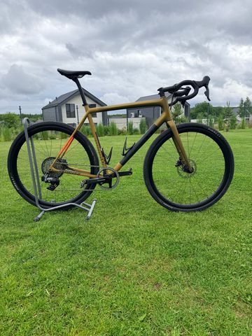 Tweedehands Specialized Crux Pro 2024 2024 Road & Gravel — afbeelding 1 van 14