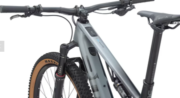 Tweedehands BMC Fourstroke AMP LT THREE 2023 2023 Mountainbike — afbeelding 2 van 4