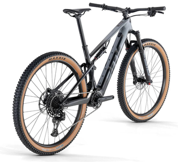 Tweedehands BMC Fourstroke AMP LT THREE 2023 2023 Mountainbike — afbeelding 3 van 4