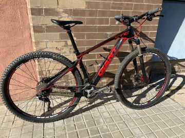 Used Giant XTC Advanced 29er 1 2016 2016 Mountainbike, Black, 29 — image 2 of 8
