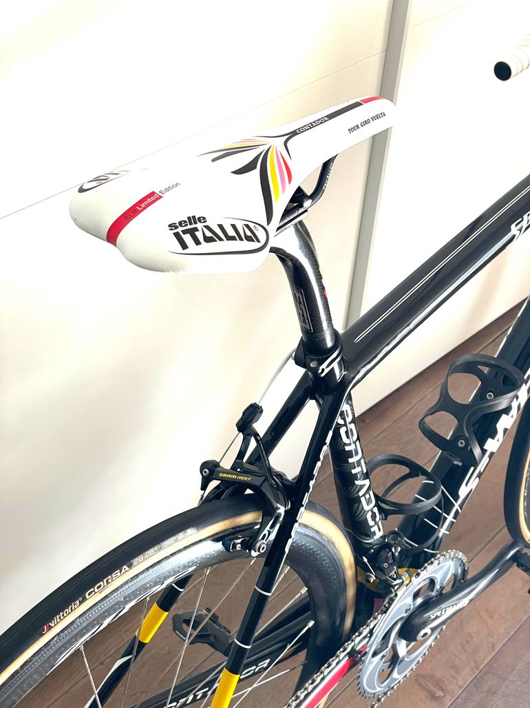 Used Specialized Alberto Contador Team Astana SL4 2010 Road & Gravel, Schwarz — image 8 of 8
