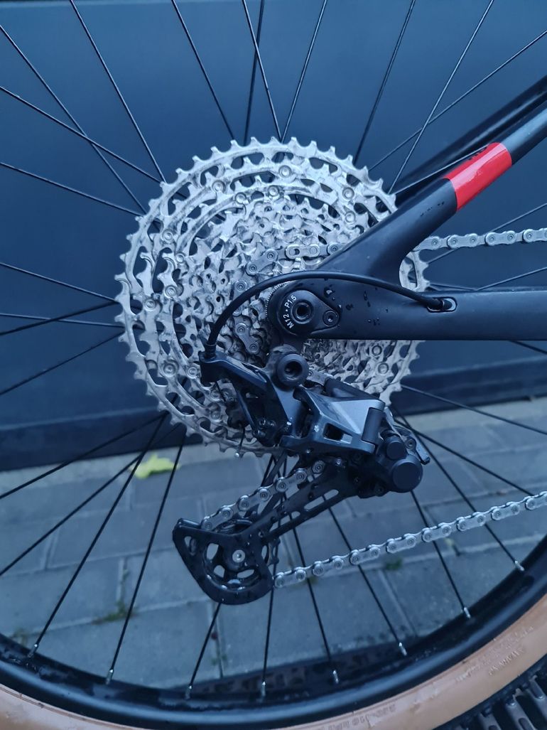 Used Dema Raven HD 2023 Mountainbike, Light Gray — image 3 of 6