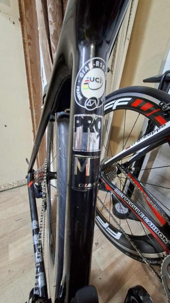 Used Giant TCR Advanced Pro 1 2018 2018 Road & Gravel — image 6 of 7