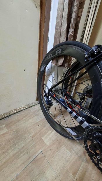 Used Giant TCR Advanced Pro 1 2018 2018 Road & Gravel — image 2 of 7
