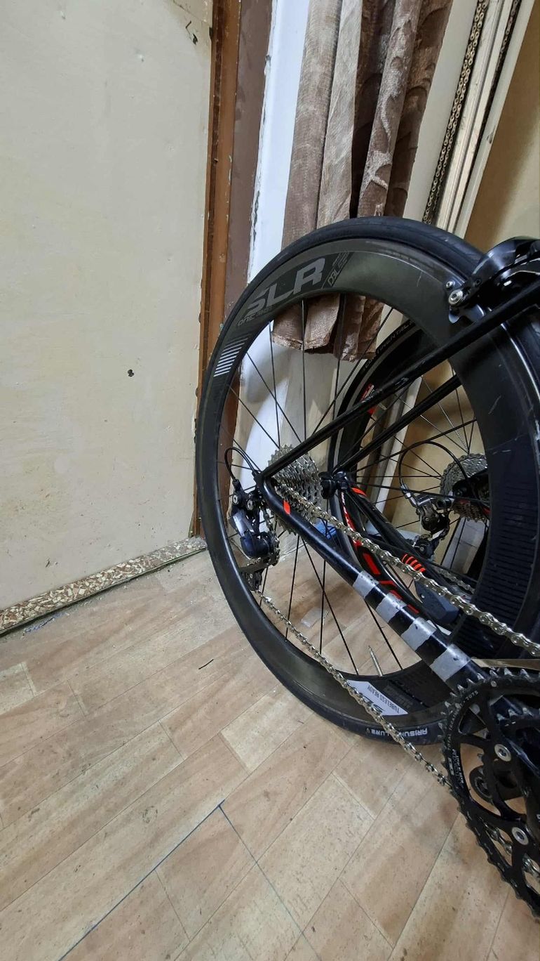 Used Giant TCR Advanced Pro 1 2018 2018 Road & Gravel — image 2 of 7