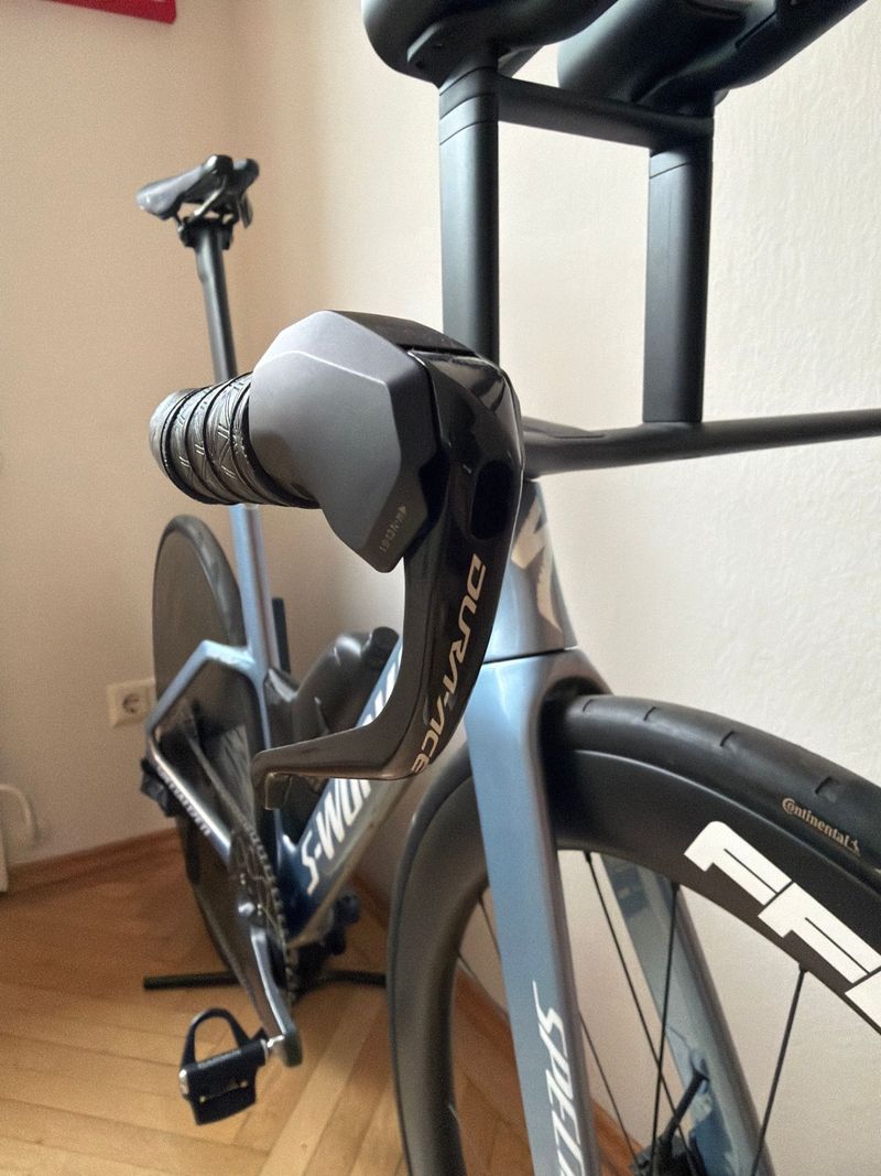Brugt Specialized Shiv Shimano Dura Ace Di2 2025 Road & Gravel — billede 9 af 10