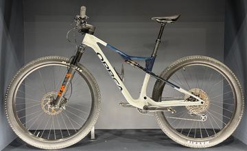 Orbea Oiz Shimano Deore XT 2024 Mountainbike usato, Blu — immagine 3 di 7