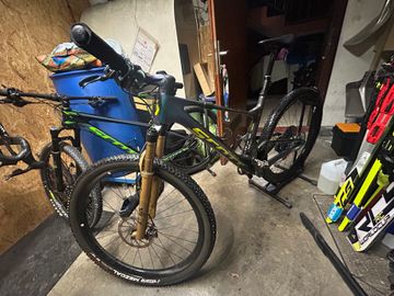Used Scott Spark SRAM GX Eagle AXS 2022 Mountainbike, Black — image 2 of 9