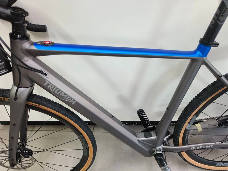 Used Triumph GRAVEL E-BIKE TRIUMPH TE-SPRINT TG. M (NUOVA) 2025 Road & Gravel, Light Gray — image 14 of 16