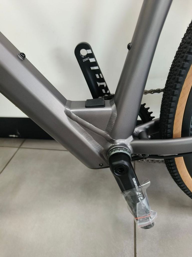 Used Triumph GRAVEL E-BIKE TRIUMPH TE-SPRINT TG. M (NUOVA) 2025 Road & Gravel, Light Gray — image 12 of 16