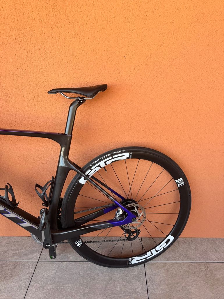 Used Scott Foil AXS 12V 2023 Road & Gravel — image 5 of 7