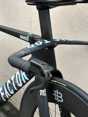 Used Factor Hanzo Other SRAM 2024 Road & Gravel, Black — image 6 of 14