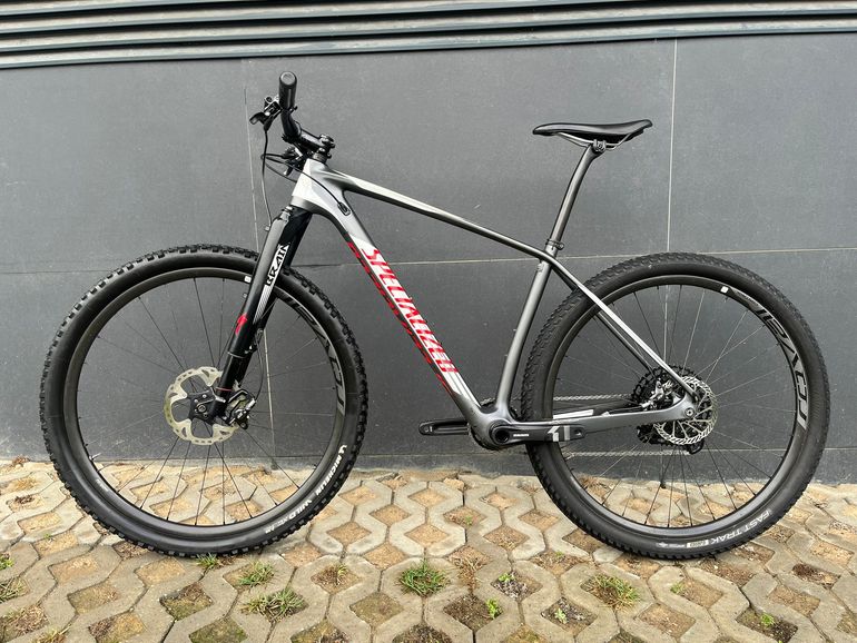 Used Specialized Stumpjumper Pro 29 World Cup 2016 Mountainbike, Light Gray — image 2 of 9