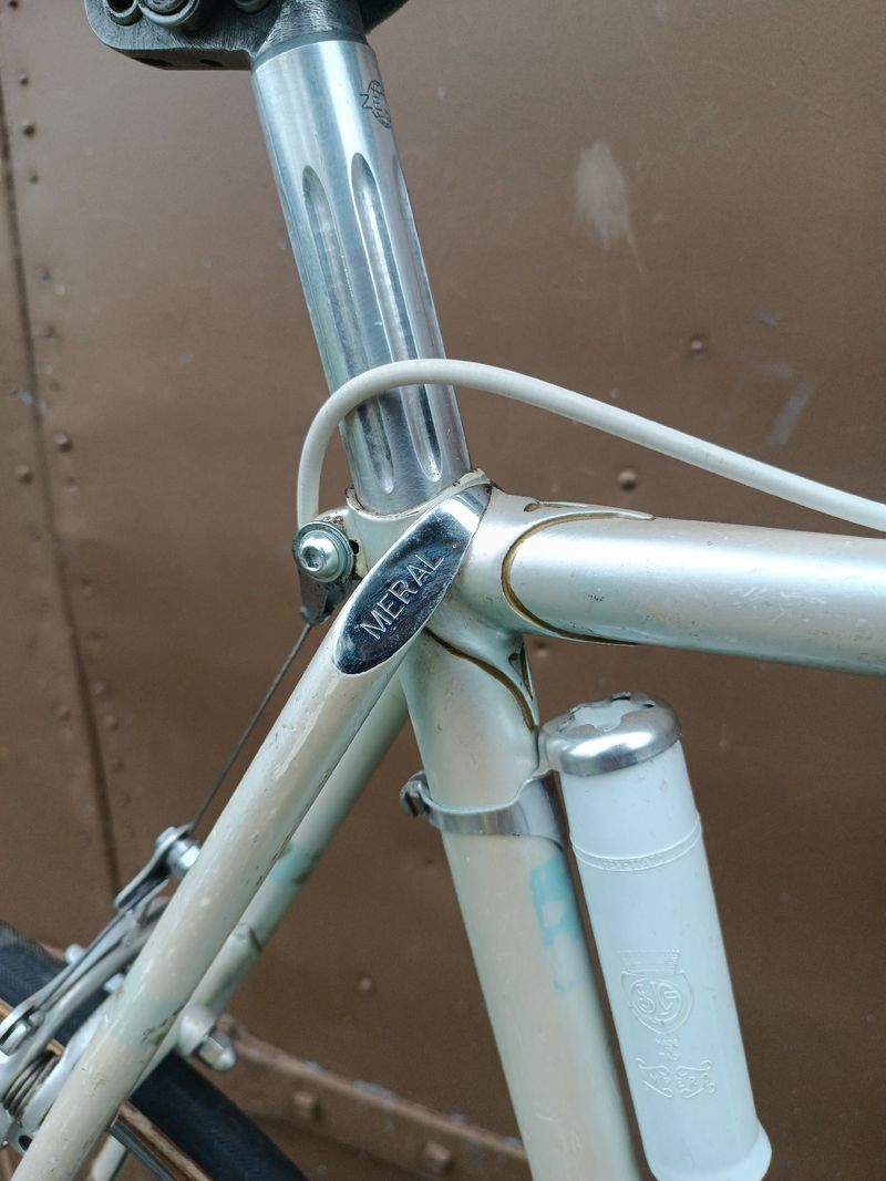 Used Meral Pithioud 1976 Road & Gravel, Light Gray — image 3 of 30