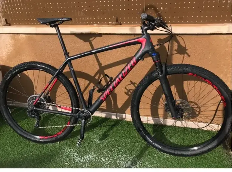 Used Specialized Men's Epic Hardtail Comp 2018 2018 Mountainbike — image 1 of 3