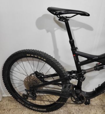 Używany Specialized Enduro Shimano Deore XT 2016 Mountainbike — zdjęcie 5 z 8