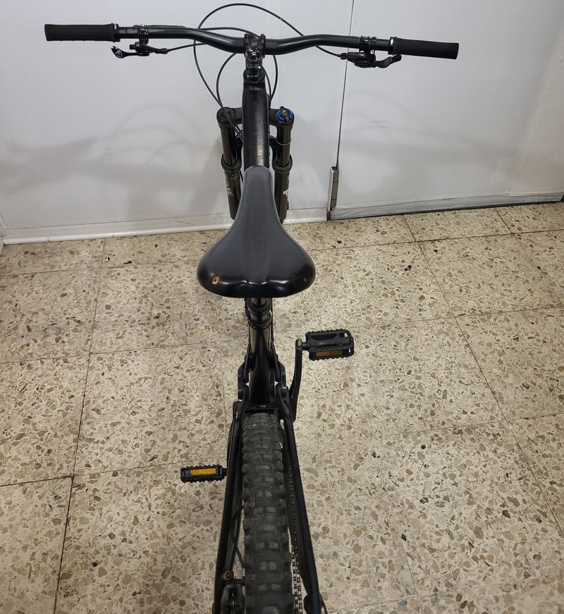 Używany Specialized Enduro Shimano Deore XT 2016 Mountainbike — zdjęcie 6 z 8