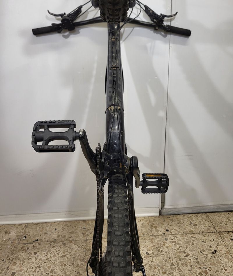 Używany Specialized Enduro Shimano Deore XT 2016 Mountainbike — zdjęcie 7 z 8