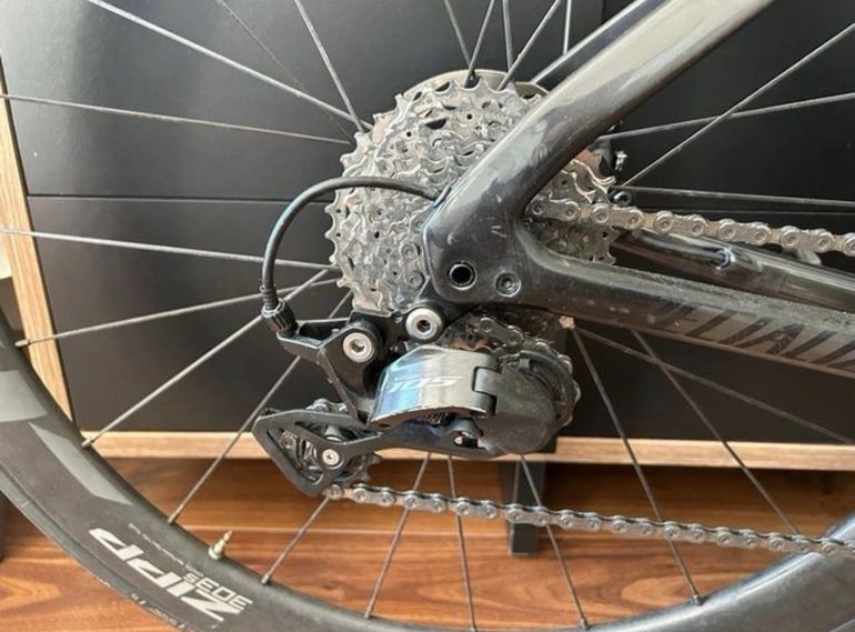 Used Specialized Tarmac SL7 Sport - Shimano 105 2024 2024 Road & Gravel, Black — image 3 of 5