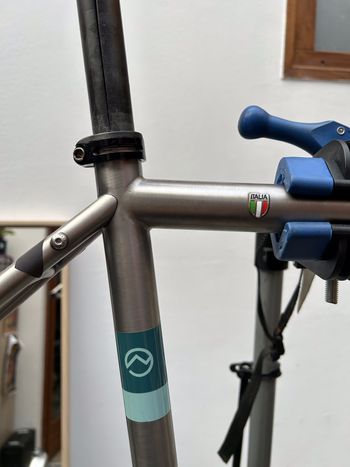 Used Officine Mattio SANTIAGO AX 2020 Road & Gravel, Hellgrau — image 13 of 16
