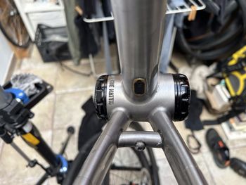 Used Officine Mattio SANTIAGO AX 2020 Road & Gravel, Hellgrau — image 8 of 16