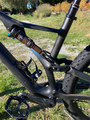 Używany Specialized Stumpjumper Shimano XTR 2019 Mountainbike — zdjęcie 6 z 13