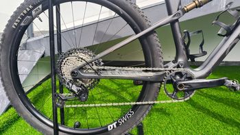 Used Orbea OIZ M-PRO 2024 2024 Mountainbike — image 2 of 7