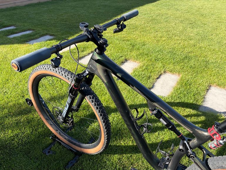 Used Specialized S-Works Epic 2022 2022 Mountainbike, Green, 29 — image 6 of 10