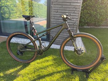 Used Specialized S-Works Epic 2022 2022 Mountainbike, Green, 29 — image 2 of 10