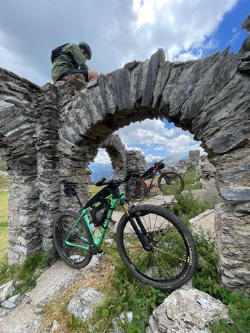Tweedehands Orbea ALMA M10 2018 2018 Mountainbike — afbeelding 3 van 3